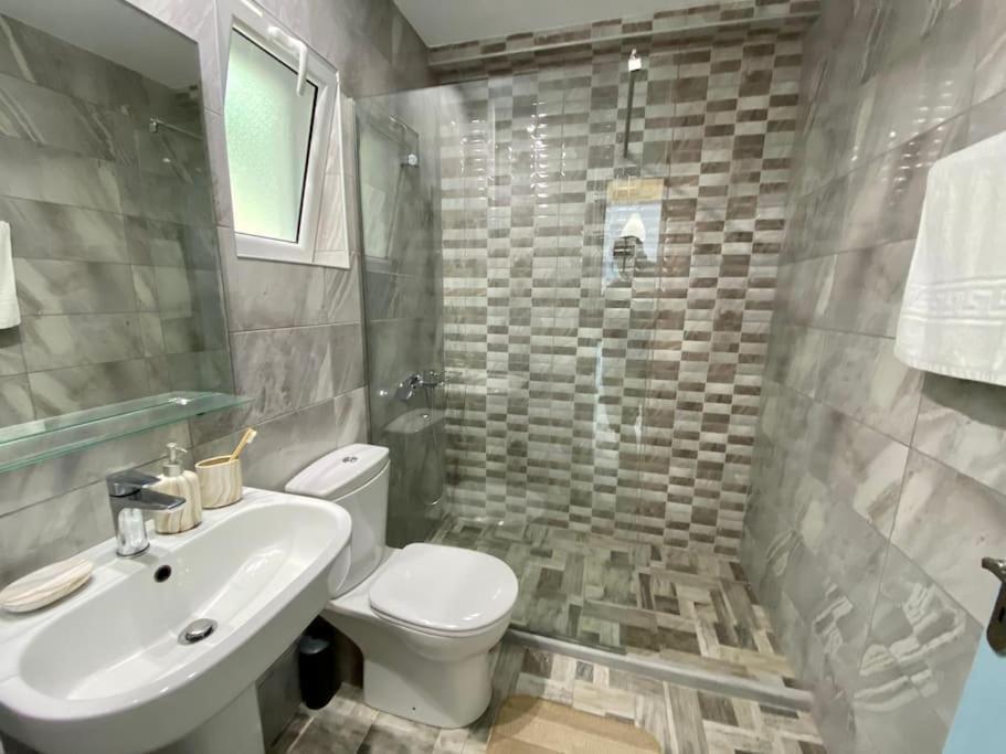 Apartment Airy Flat At Xenios Avlais